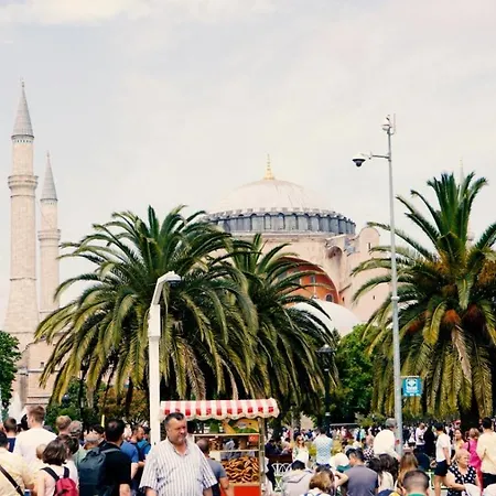 Medellin Апарт-отель Стамбул